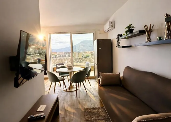 Marina Exclusive View Apartment Palermo